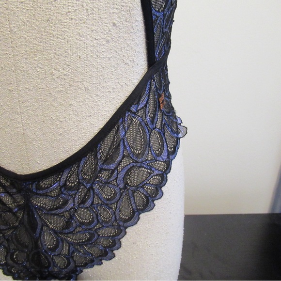 ✨Fenty lingerie✨BUNDLE✨ - Picture 9 of 16